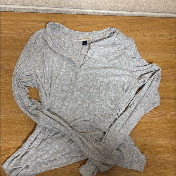 Universal Thread Tops - Universal Thread Heather Gray Long Sleeve Henley